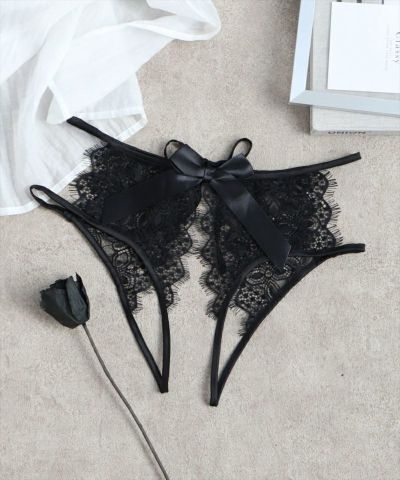 熟女　過激下着 