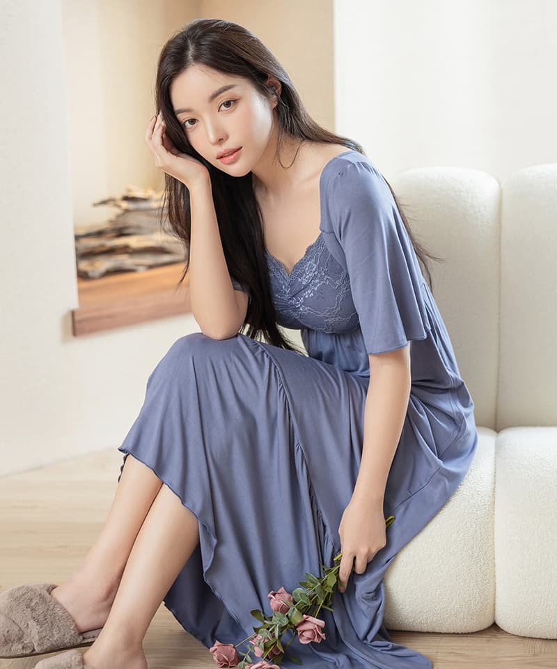 タイムセール限定25%OFF】《ラクシアスリープ》ナイトブラワンピース  