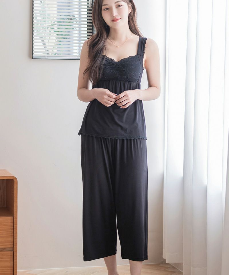 白か黒か / かいばしら ( bashira0777 )のスタンダードTシャツ